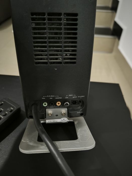 Subwofer Logitech Z5500