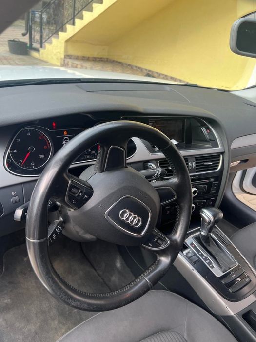 AUDI A4 B8 Diesel 2.0 143 cp  euro 5 2013