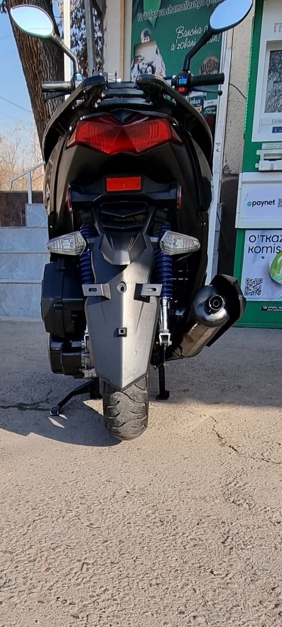 Скутер мопед 150 куб