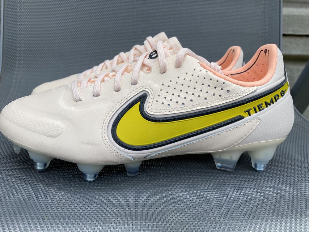 Ghete Fotbal Nike Tiempo Legend 9  ELITE SG ,Noi, Marime 37.5