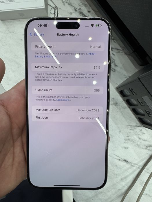 iPhone 15 Pro Max natural 256Gb 84%