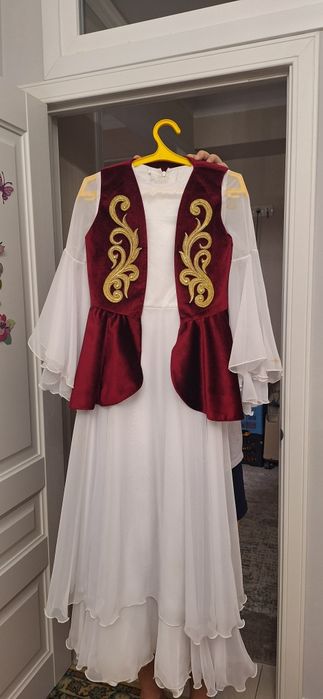 Национальный костюм