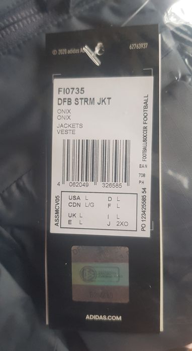 ADIDAS model nou DFB naționala Germaniei cu etichetă