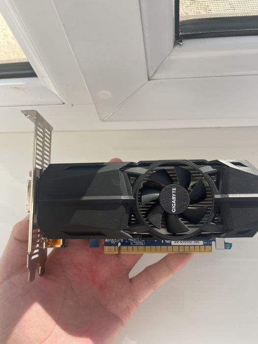 Продаю видеокарту *затычку* gtx 750ti gtx 1050ti