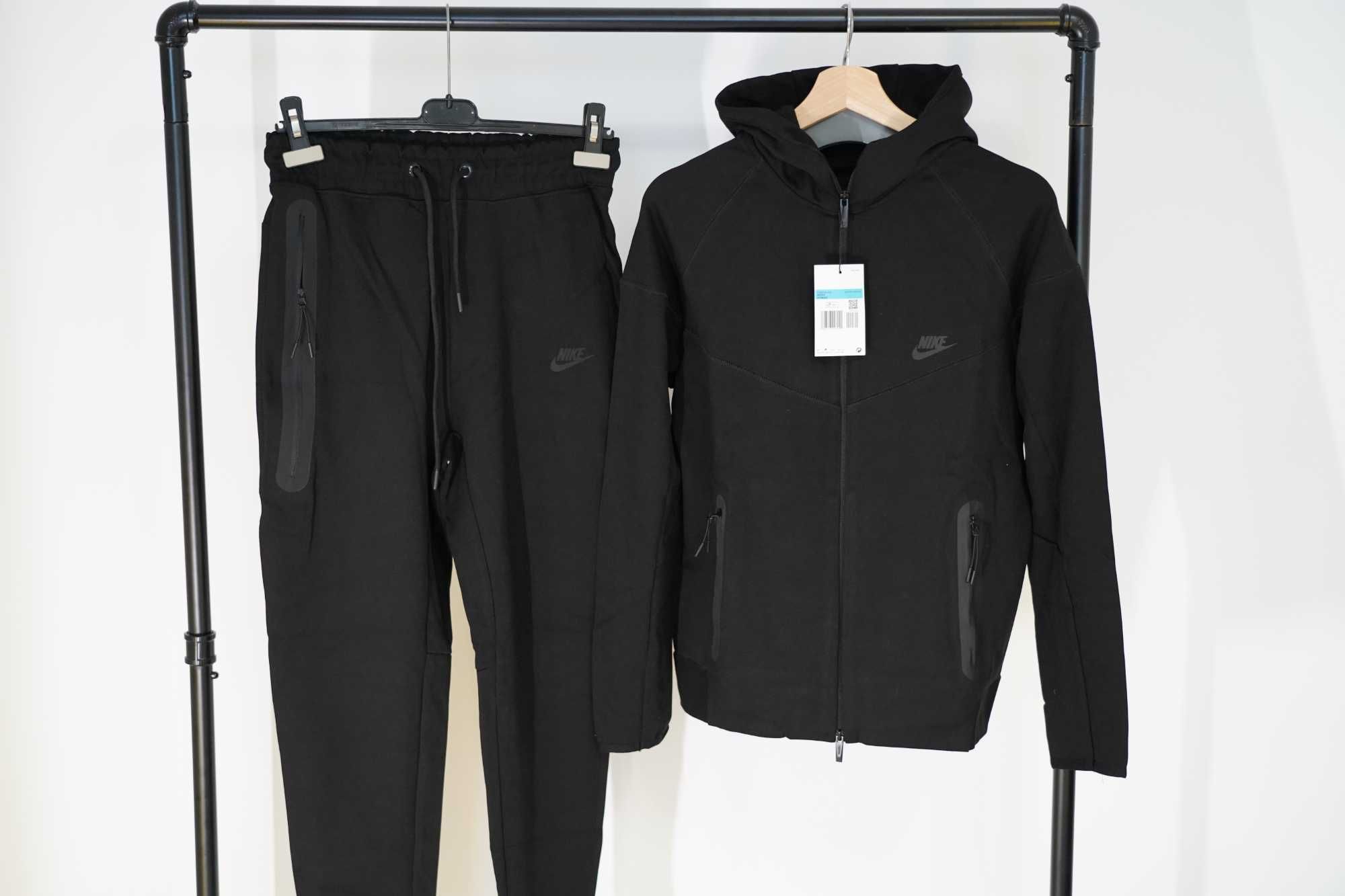 Trening Nike Tech Fleece, Modelul NOU 2024 - Calitate Premium SIGILAT