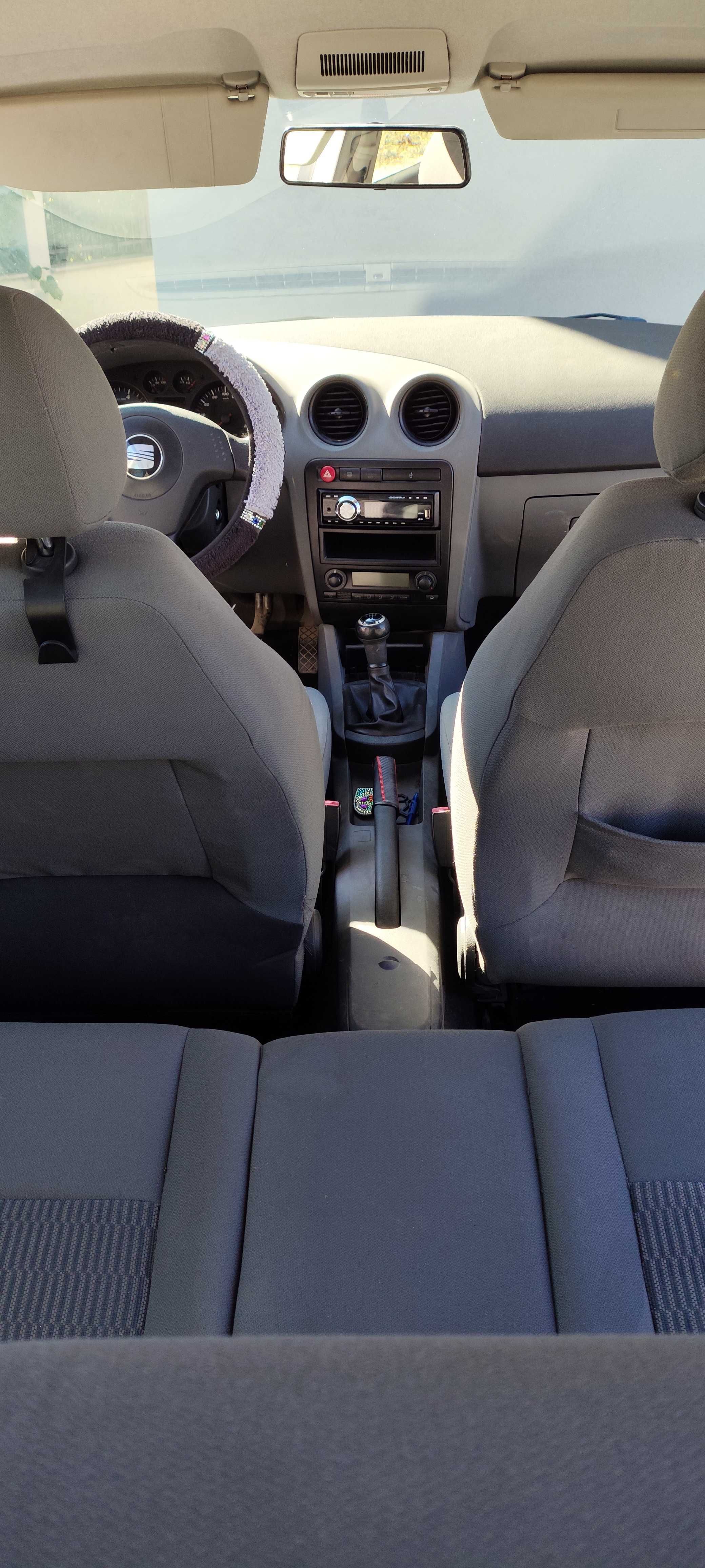 Продавам Seat ibiza III