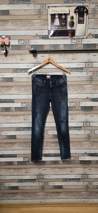 Томму Hilfiger M-дамски дънки (х-312)