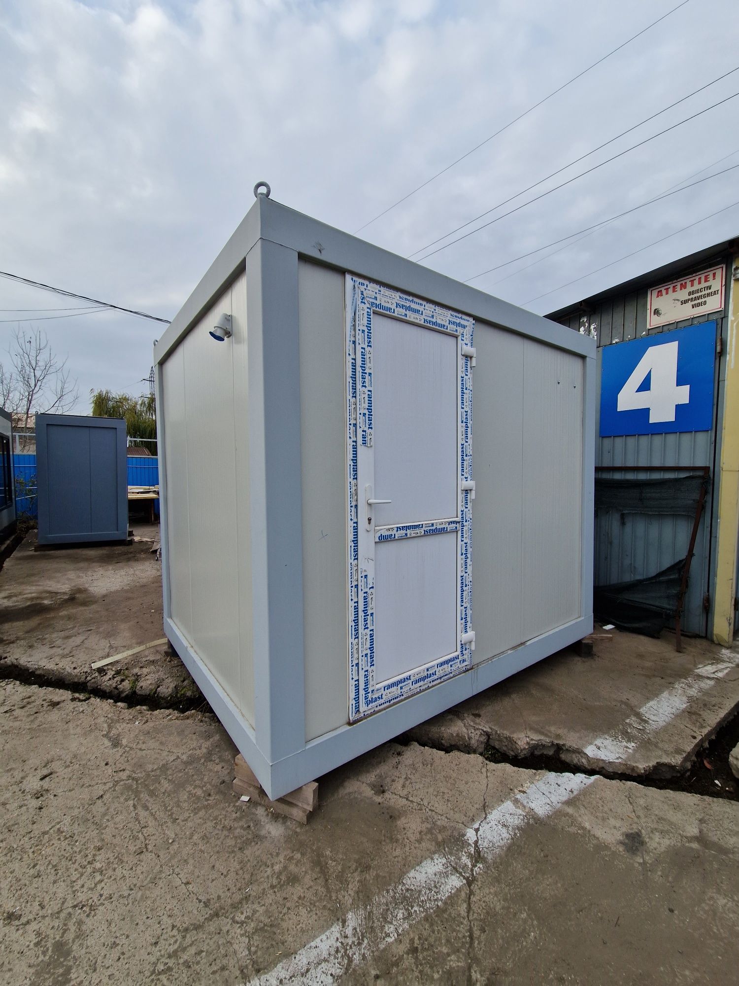 Container birou 6x2,4