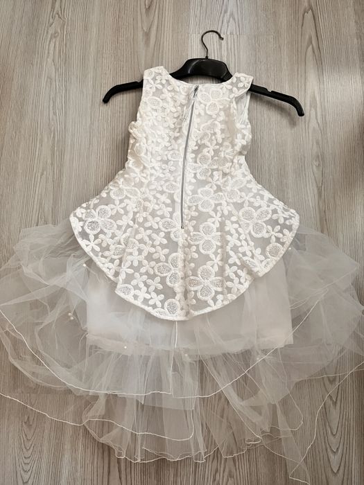 Rochie mireasa mica, marimea 122