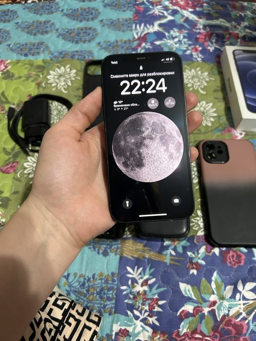 iPhone 12 гарантия