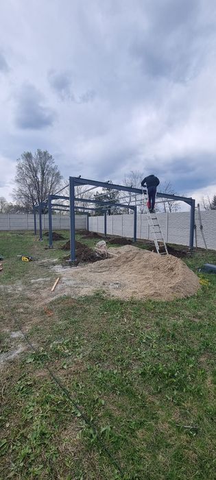 Vând structură metalică 10×20×4h