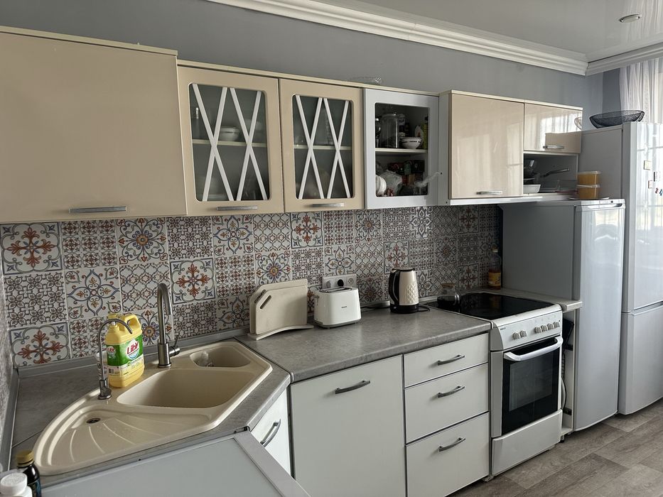 Продам кухонный гарнитур