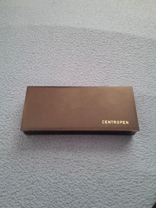 Stilou Centropen + cutie , penita 14k