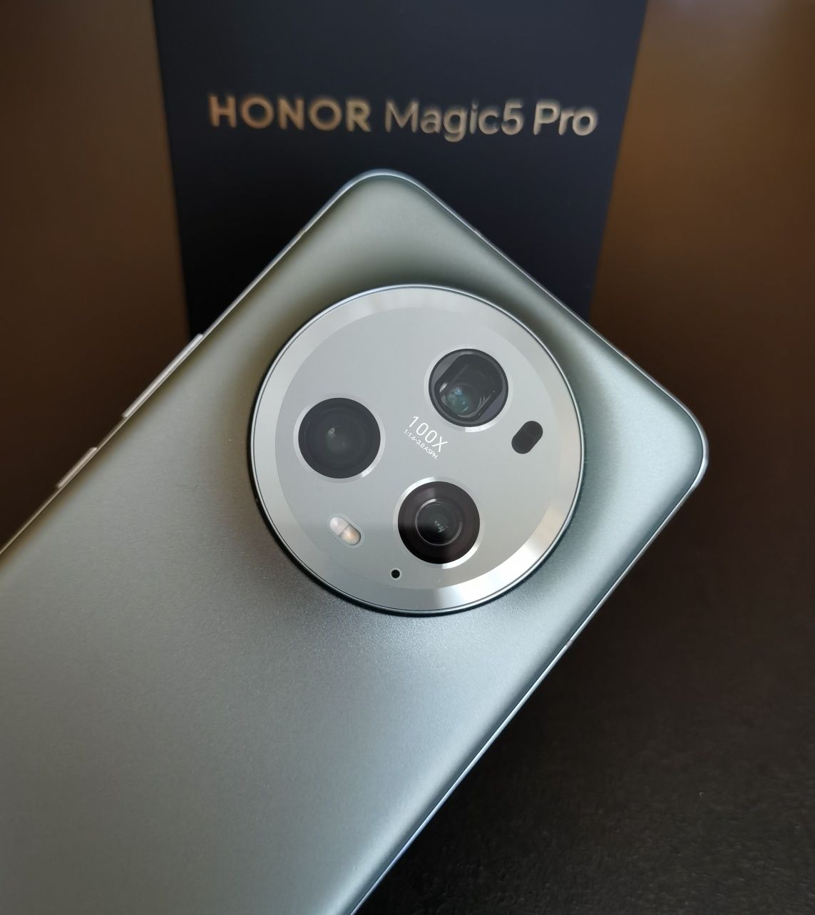 Honor magic 5 pro замяна за Magic 6 pro или Samsung galaxy 24 ultra