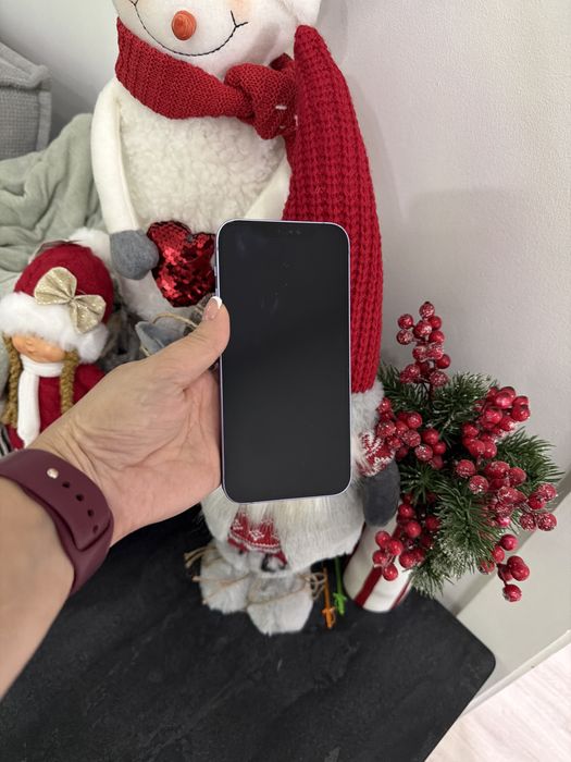 Продам айфон 12 128 гб