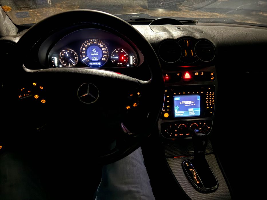 Mercedes Benz CLK 270 Avantgarde