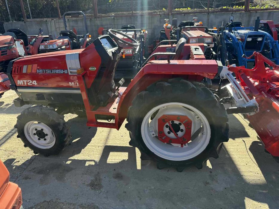 Трактор MITSUBISHI MT24 4x4