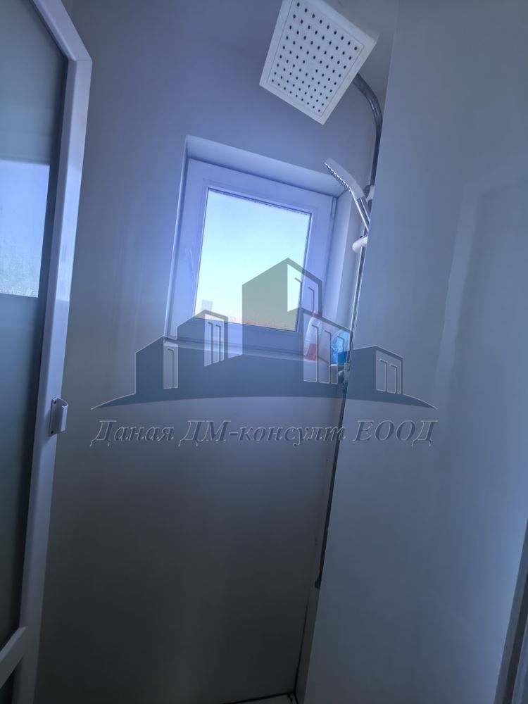 Продава се Етаж от къща в Шумен, Пожарната - 90 кв.м за 2034 €/кв.м - Снимка #10