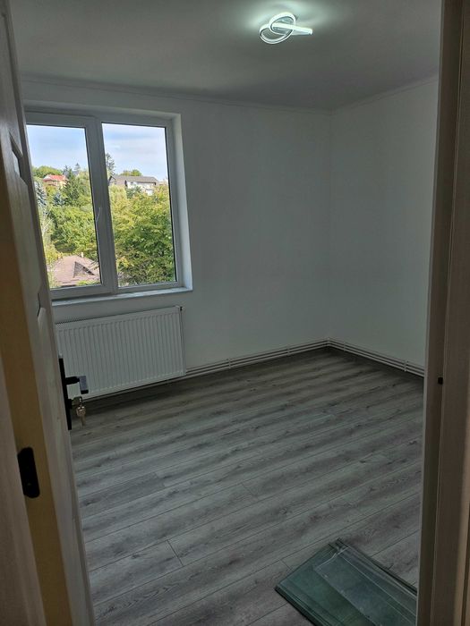 Apartament de inchiriat