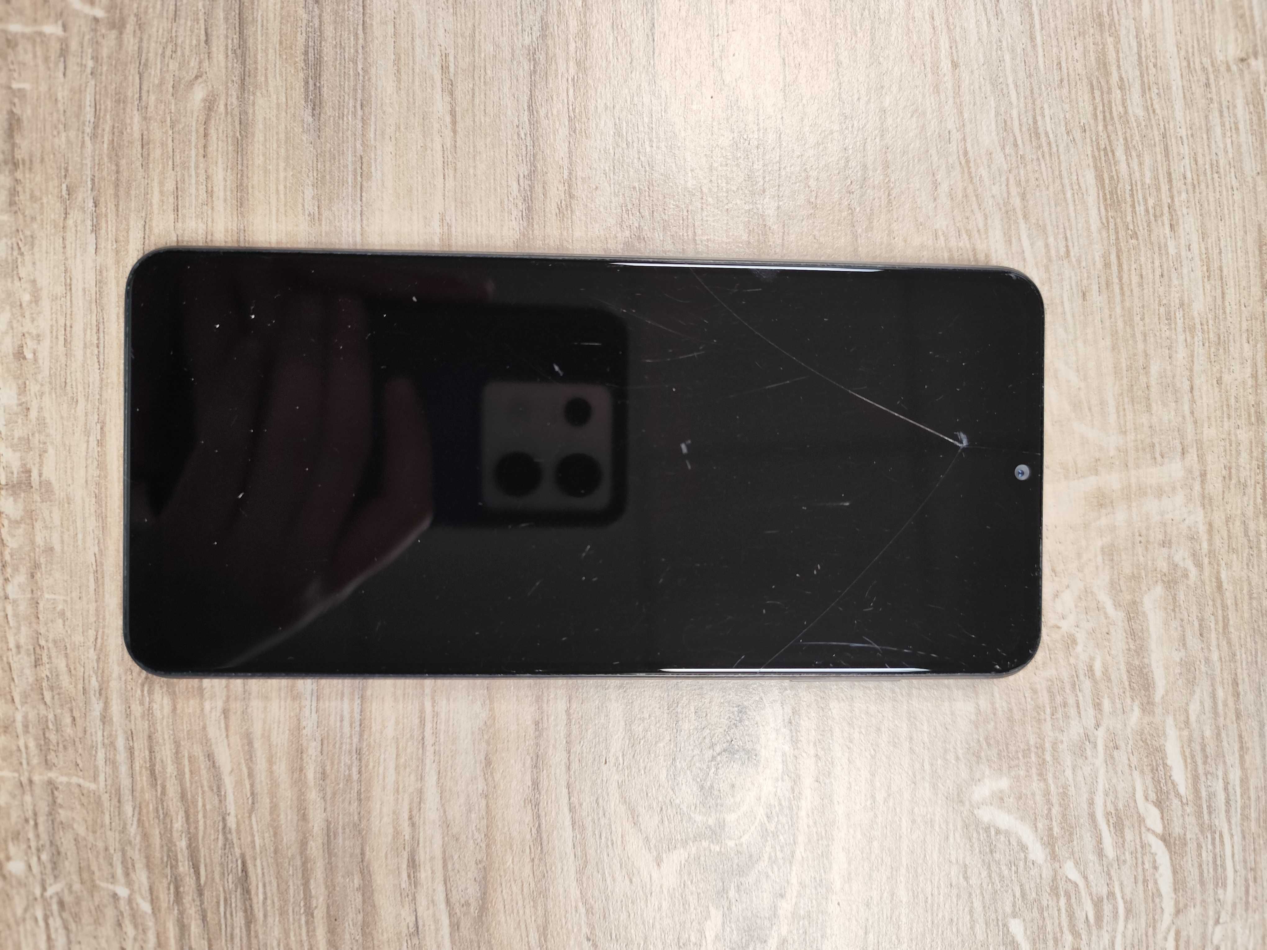Телефон Samsung Galaxy A12