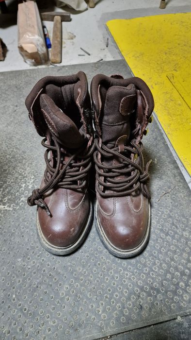 Обувь защитная 36 разм.