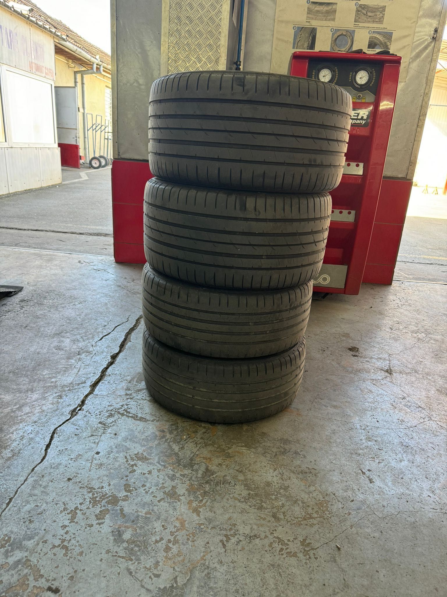 Vand 4 Anvelope Vara GOODYEAR Eagle F1 Asymmetric 2 N0 R19 PORSCHE