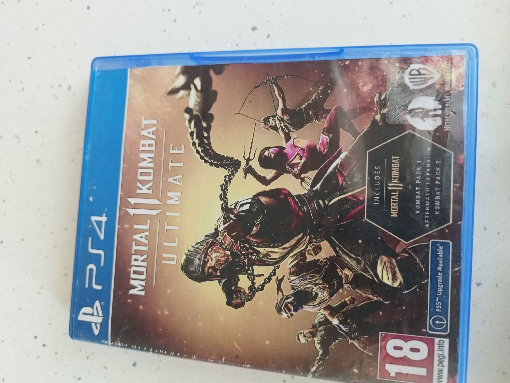 Продавам игра за PS4 Mortal Combat