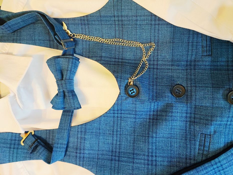 Официален детски костюм 3 - 4 години