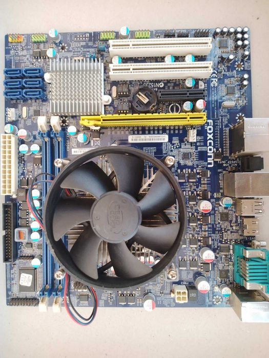 Дънна платка Foxconn H55MX-S + Intel Core i3-540 с охладител + 4GB RAM