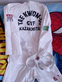 Продаю кимоно для taekwondo , состояние отличное.