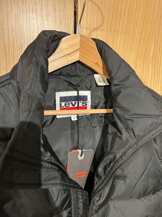 Зимен елек Levi’s