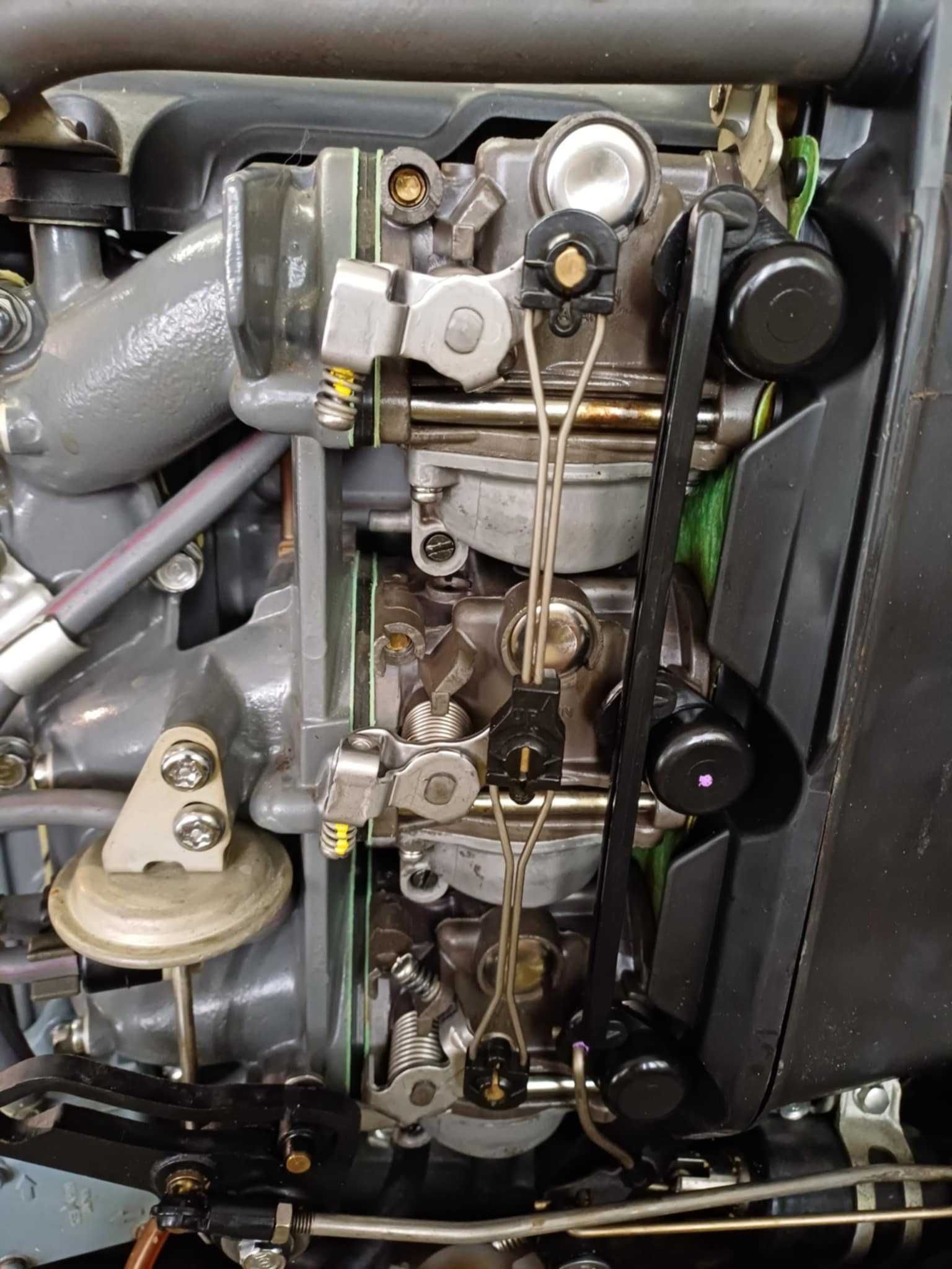 Извън бордов мотор за лодка Honda 40