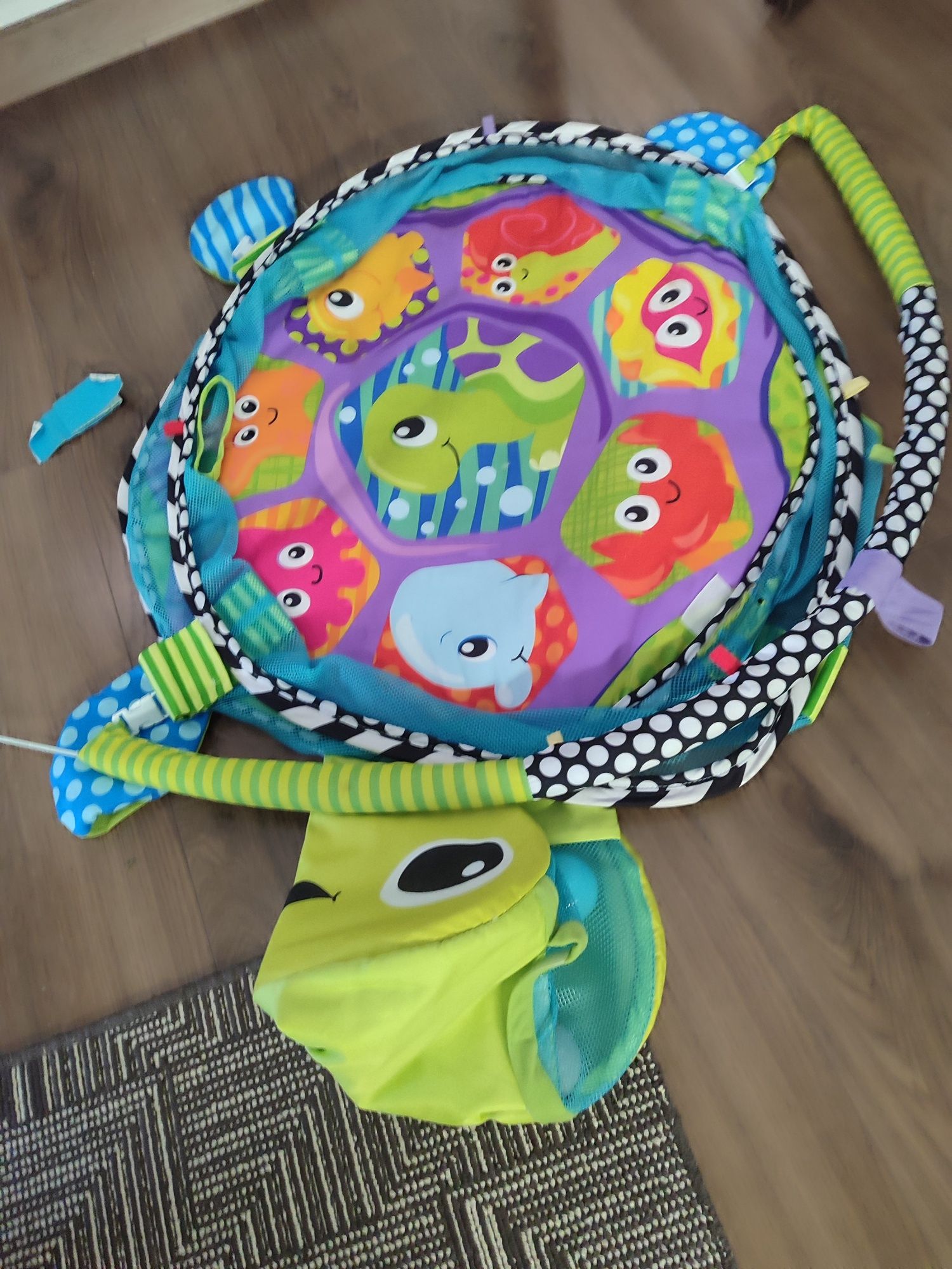Новородено дрехи HM,Fisher price Шезлонг, активна гимнастика, възглавн