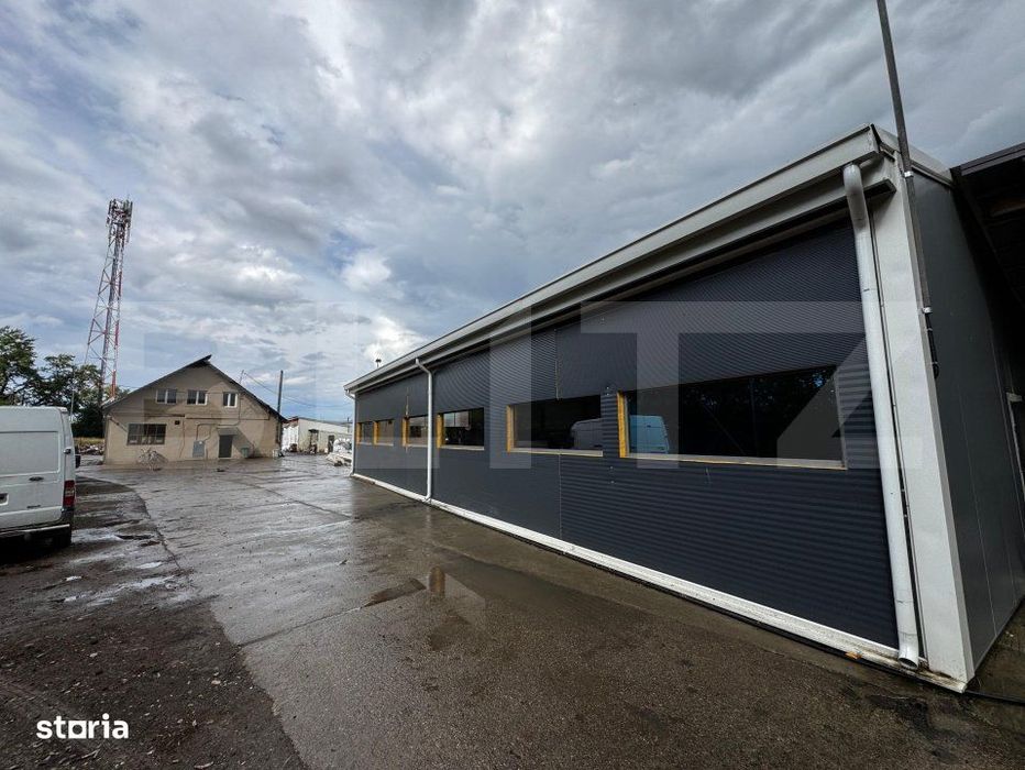 Cladire de birouri + 3 Hale, teren 4300 mp, Sebes
