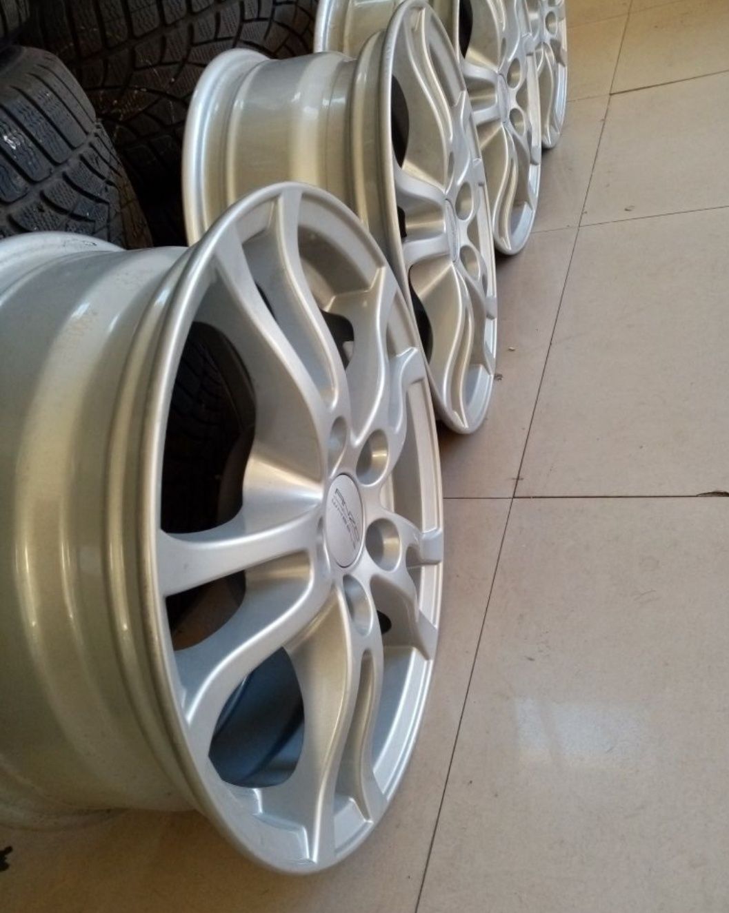 Jante aliaj noi ANZIO WHEELS pentru Opel 5×110 R15