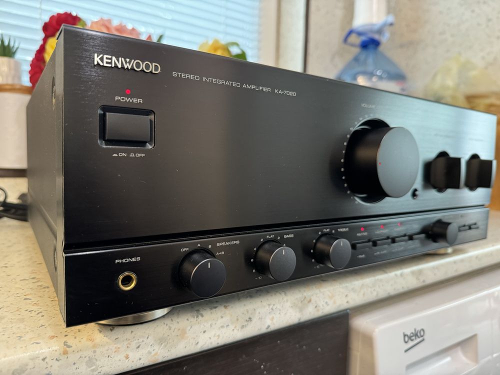 Kenwood KA-7020 Качествен стерео усилвател