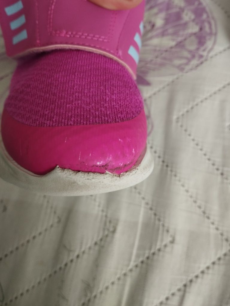 Маратонки Adidas 27 номер