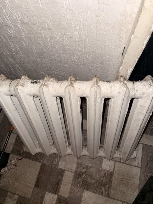 Батарея чугунная