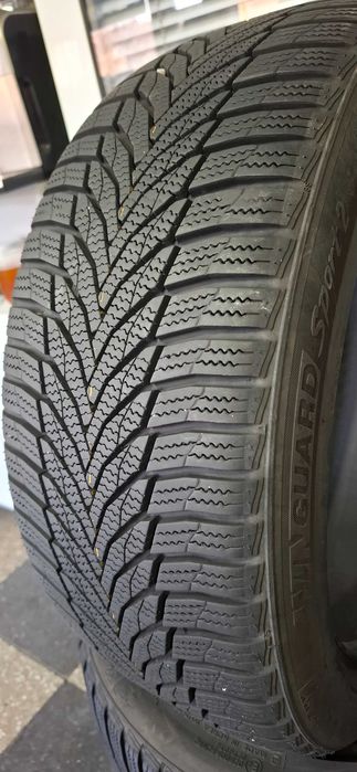 4бр. 205/45/17 Nexen 7.8mm грайфер, дот 22г. Безплатен монтаж