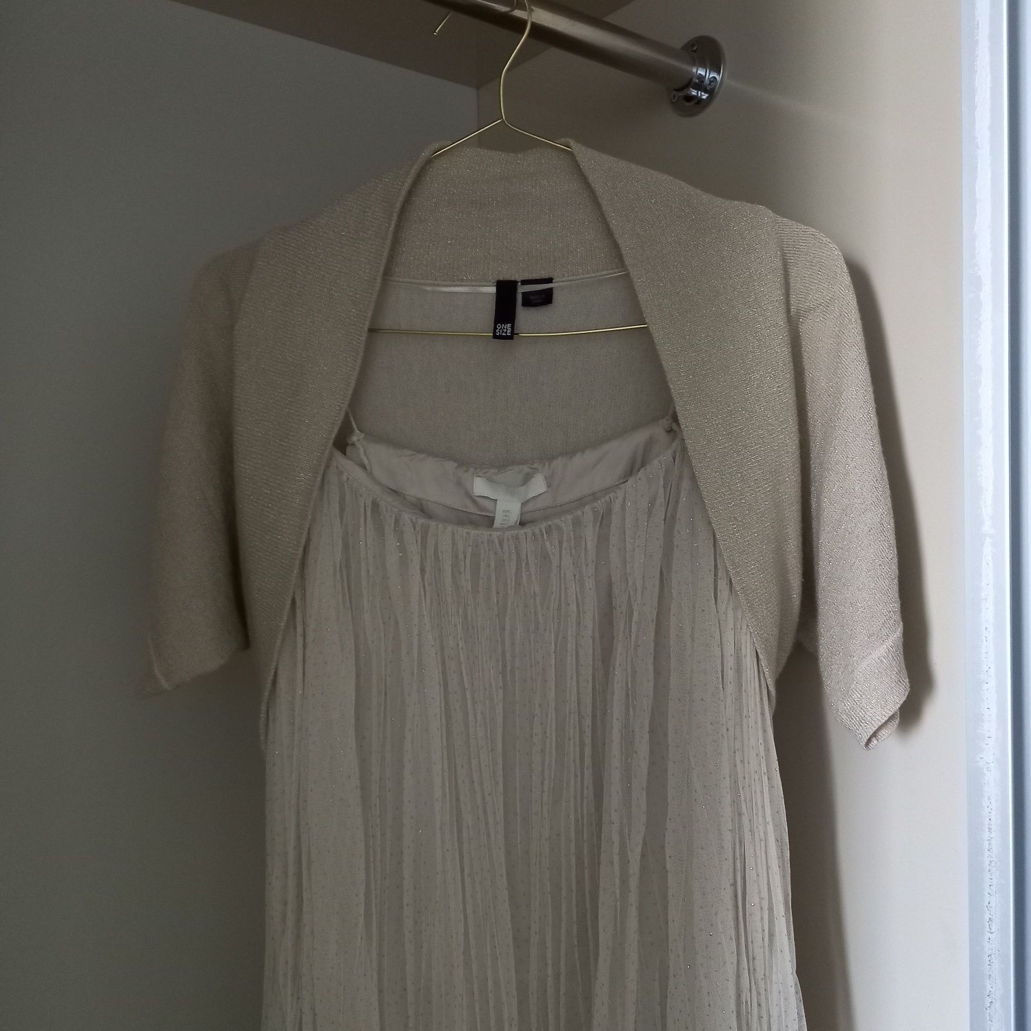 Сарафан с накидкой (H&M).