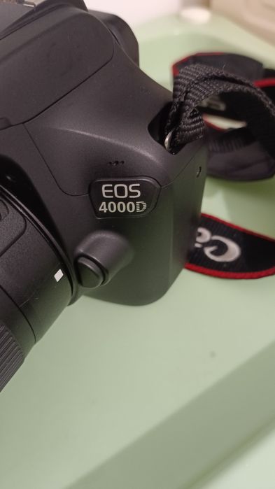 Фотоаппарат Canon EOS 4000D