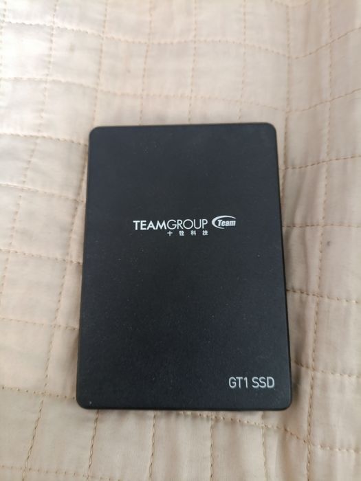 Продаю ссд на 128 гб teamgroup
