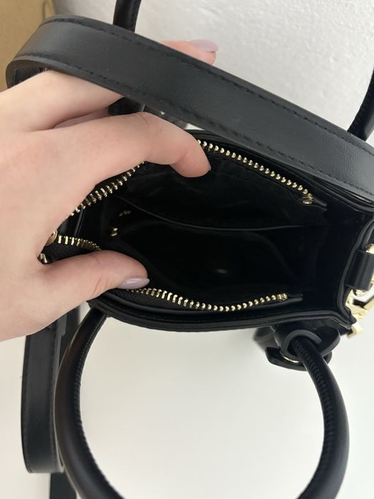 Мини чанта Gino Rossi