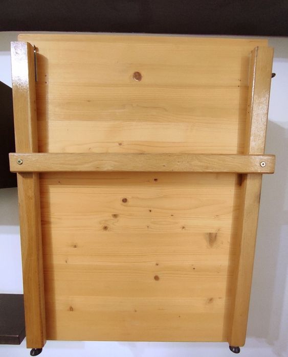 Birou pliabil de perete, masă de perete pliabilă cu rafturi ptr living