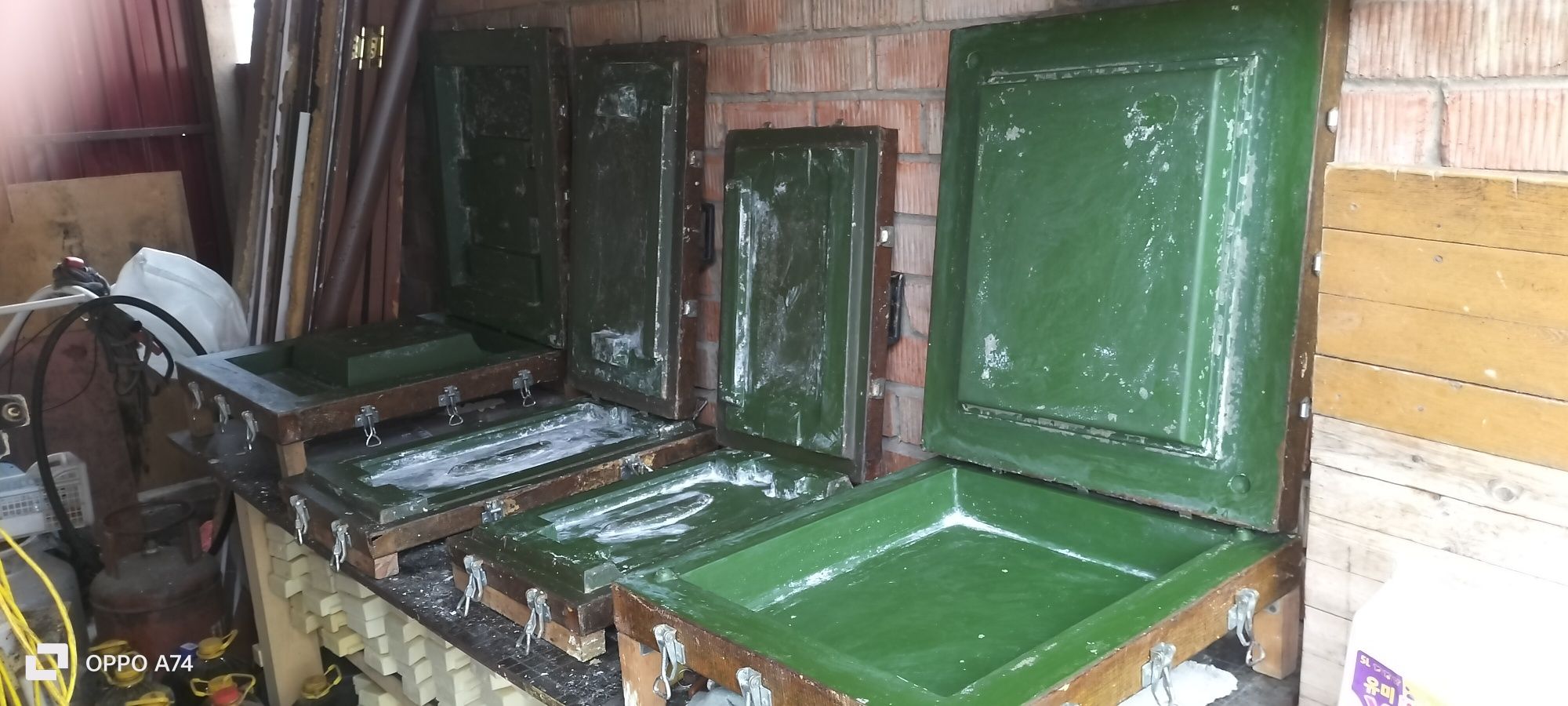 Продам пресс формы для изготовления ППУ улий.