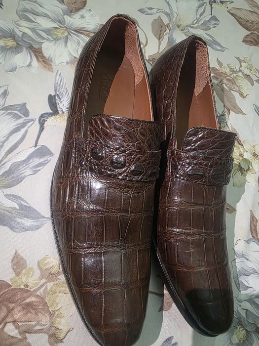 Бренд натурал тумсок терисидан туфли  сертификати бор размер 44  янги