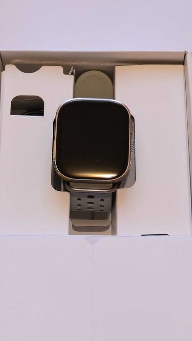 Vand Amazfit Bip 6 nou cu garantie 2 ani MediaGalaxi stare  ff buna.