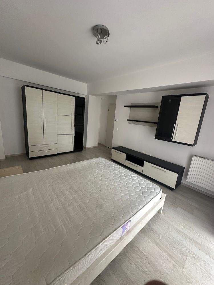 Proprietar inchiriez apartament Maurer Coresi