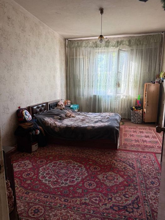 х Чиланзар 21 квартал 2/4/4 Зеркалка,Обш:50м2,Продается