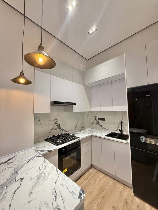 Жк "Royal House" 2/3/9 36кв.м евро ремонт с мебелью и техникой срочно